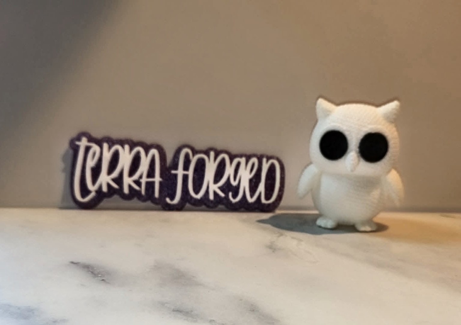 Wide-Eyed Snowy Owl — 3D-printed accessory or decorative model