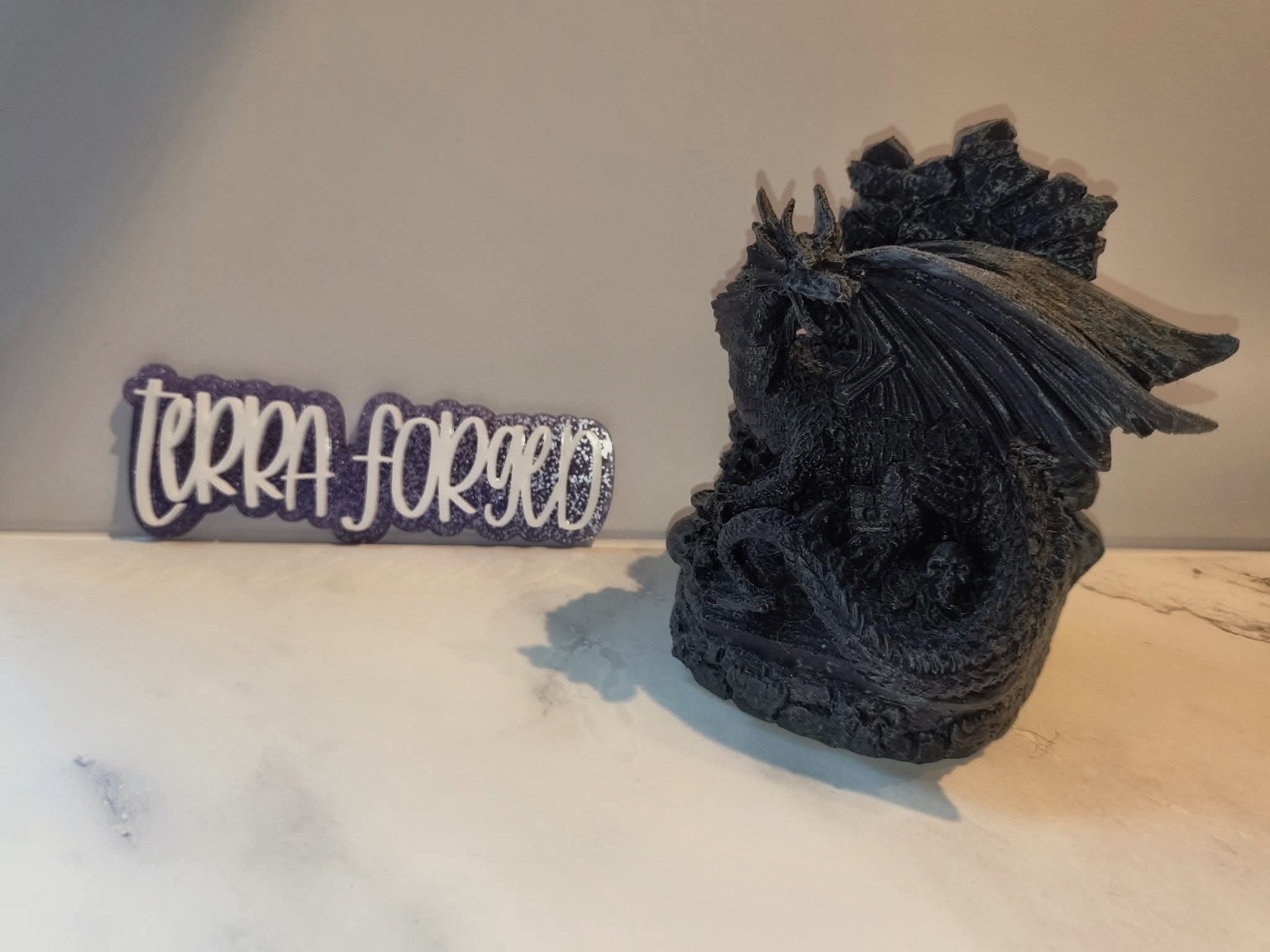 Dragon Guardian Sculpture — 3D-printed accessory or decorative model