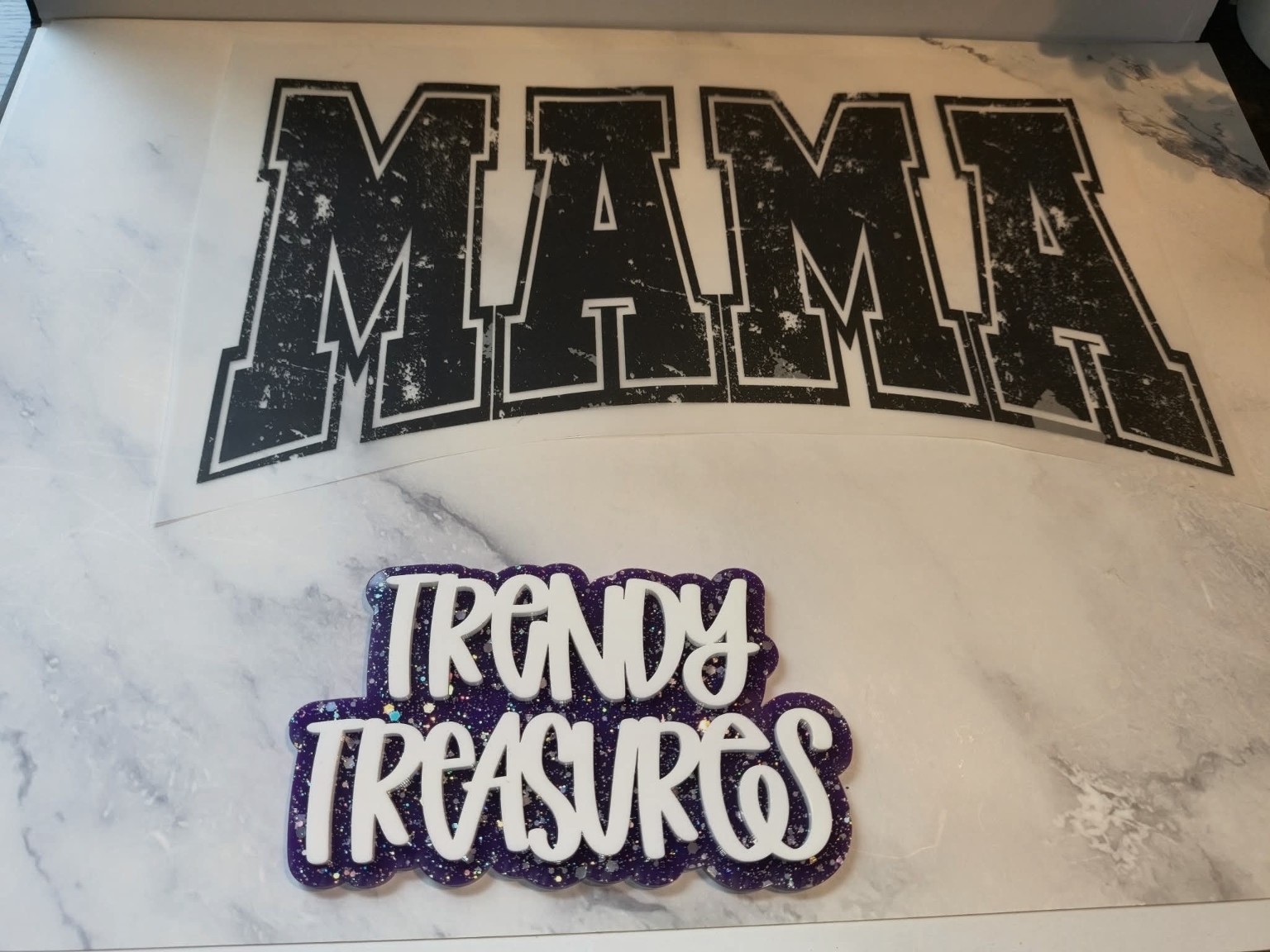 Distressed Mama Lettering Design — product or design reference