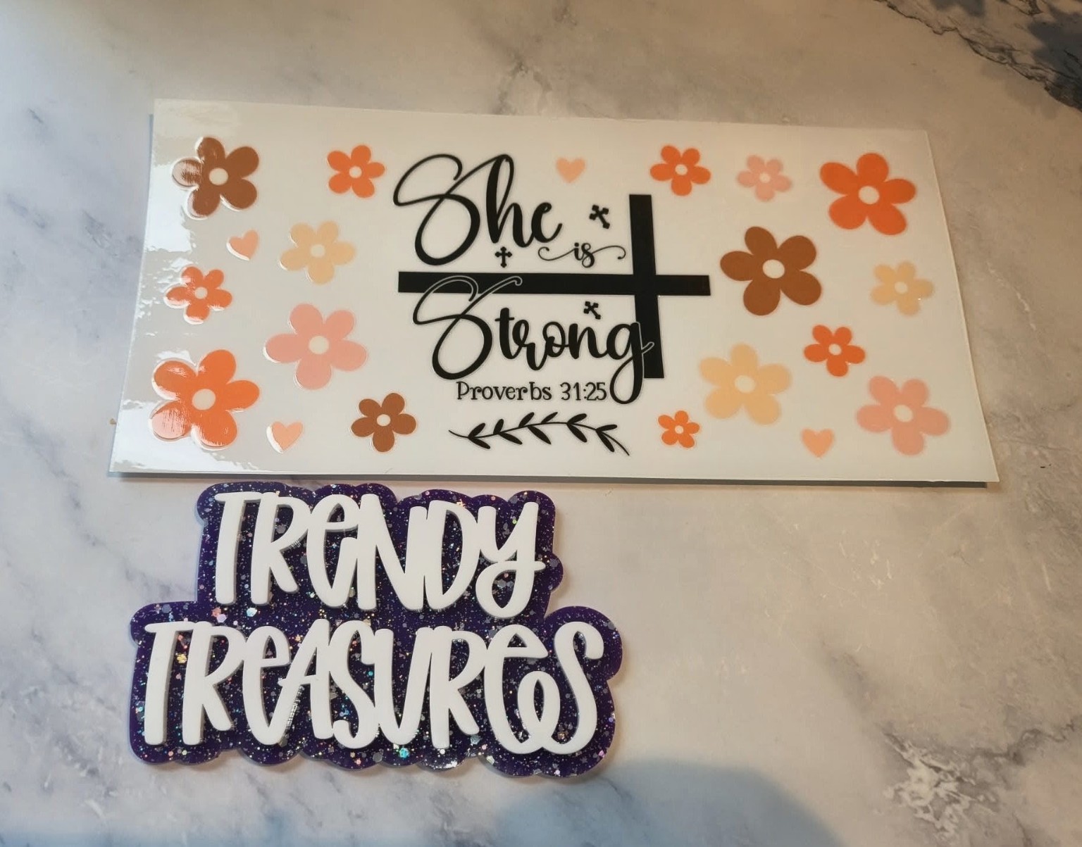 Oh How He Loves Us Floral Design — product or design reference